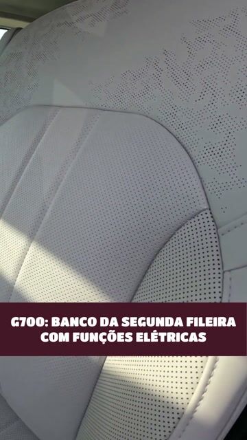 G700: BANCO DA SEGUNDA FILEIRA COM FUNÇÕES ELÉTRICAS