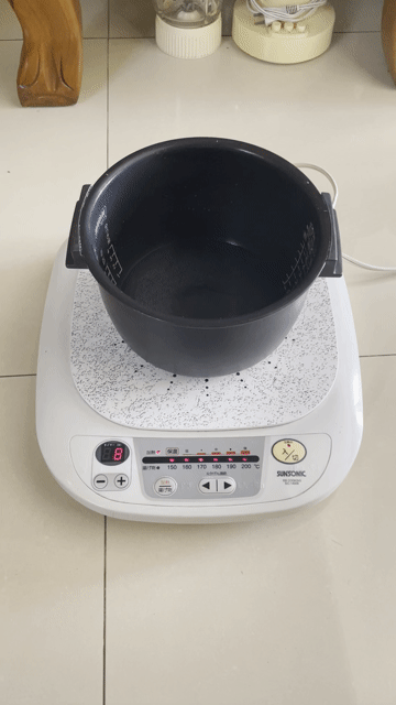 Bếp từ Sunsonic SLC-1400B hàng Nhật bãi. Mua bán Bếp, lò, đồ điện nhà bếp tại Huyện An Lão Hải Phòng được đăng bởi MẠNH CƯỜNG hình 1
