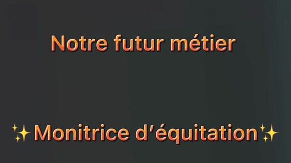 Monitrice d'équitation