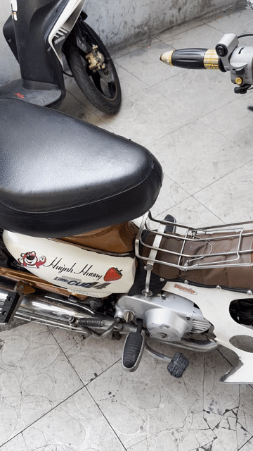 Honda Cub cánh én 1992. Mua bán Xe máy tại Quận Bình Tân Tp Hồ Chí Minh được đăng bởi Phụ tùng giá thợ hình 1