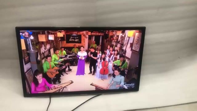 Tivi LED Samsung 32 inch siêu đẹp tuyệt vời. Mua bán Tivi, Âm thanh tại Quận Tân Phú Tp Hồ Chí Minh được đăng bởi Huongnguyen hình 1