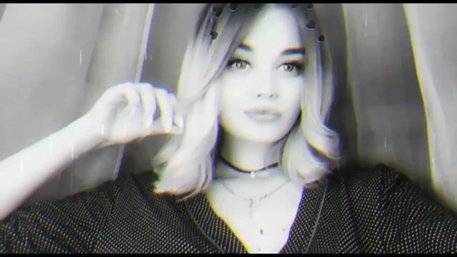 Model - Sofi Passion legs