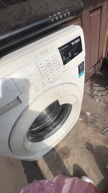 Máy giặt cửa trước Trắng. Mua bán Máy giặt tại Huyện Bình Chánh Tp Hồ Chí Minh được đăng bởi Bình Đặng hình 1