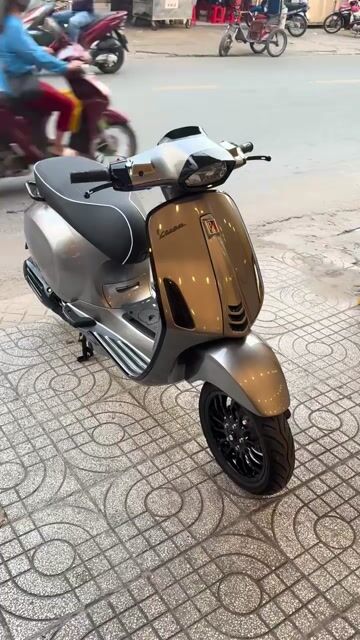 Vespa Sprint 125/2022 Xám Lambo Full LED + Đồ Chơi. Mua bán Xe máy tại Quận Gò Vấp Tp Hồ Chí Minh được đăng bởi Hoàng Bách  hình 1