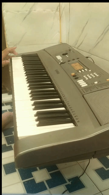 Đàn organ hiệu Yamaha VN3000 Japan. Mua bán Nhạc cụ tại Quận 5 Tp Hồ Chí Minh được đăng bởi Phú hình 1