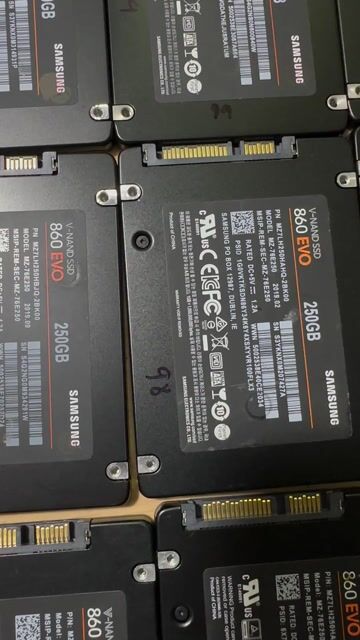ssd sam sung 860 evo 250Gb 2.5”. Mua bán Linh kiện (RAM, Card...) tại Quận Hoàng Mai Hà Nội được đăng bởi Phan xuân Hồng hình 1