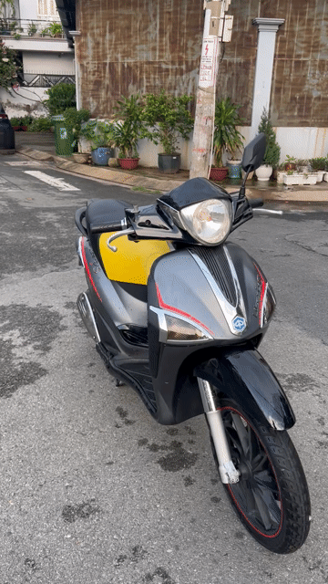 Piaggio Liberty 125 3Vie Đen, Xám, Vàng Nguyên zin. Mua bán Xe máy tại Quận Tân Phú Tp Hồ Chí Minh được đăng bởi Chị Thảo hình 1