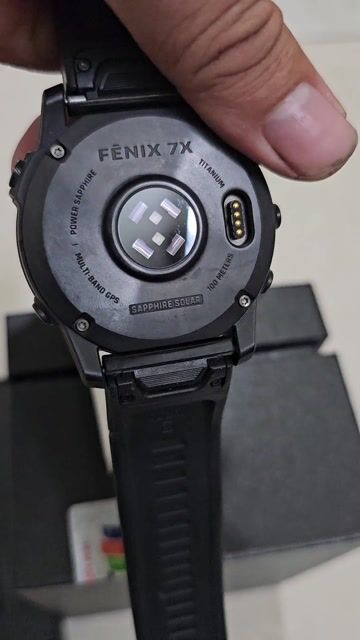 Đồng hồ Garmin Fenix 7x Titanium Saphire solar