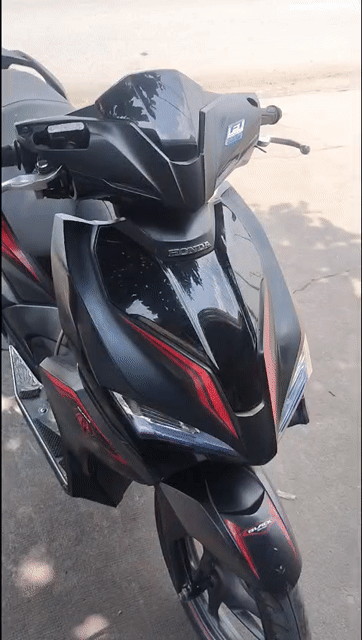 Air Blade Nguyên  zin áo đẹp biển số 59. Mua bán Xe máy tại Thành phố Dĩ An Bình Dương được đăng bởi xe máy hồng phát dĩ An Bình Dương  hình 1