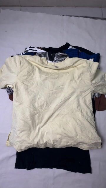 lô 12 cái áo có uniqlo, đa số là nhật 45k cả lô. Mua bán Quần áo tại Huyện Củ Chi Tp Hồ Chí Minh được đăng bởi chua chua mặn mặn hình 1