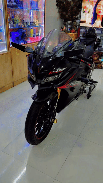 Yamaha R15 v3 đúng chất siêu lướt. Chính chủ bao s. Mua bán Xe máy tại Huyện Tuy Phước Bình Định được đăng bởi Nguyễn Văn Nghĩa hình 1