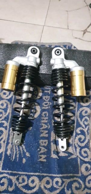 Phuộc sau Yamaha NVX 155cc Đen. Mua bán Phụ tùng xe tại Quận 10 Tp Hồ Chí Minh được đăng bởi Truong thạch tuấn hình 1