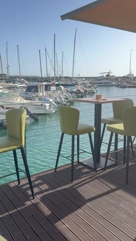 BrunchVille waterside terrace, Funchal Marina