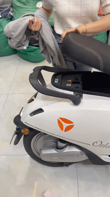 Xe máy điện Oda Trắng Đã sử dụng. Mua bán Xe máy tại Quận Bình Tân Tp Hồ Chí Minh được đăng bởi hải tô hình 1