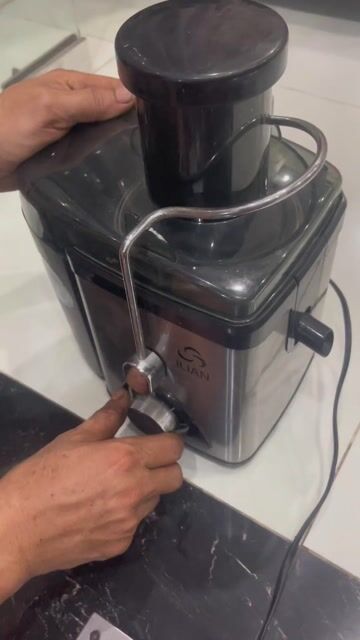 Máy ép trái cây ILIAN 350W máy chạy mạnh. Mua bán Bếp, lò, đồ điện nhà bếp tại Quận 12 Tp Hồ Chí Minh được đăng bởi Linh hình 1