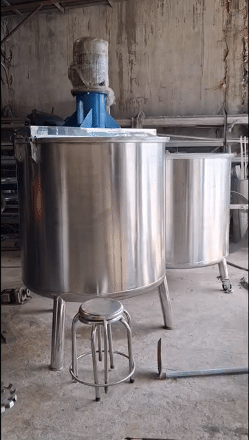 Bồn khuấy Inox 304 1200L dày 2.5mm. Mua bán Đồ chuyên dụng, Giống nuôi trồng tại Huyện Đức Hòa Long An được đăng bởi Lich Van hình 1
