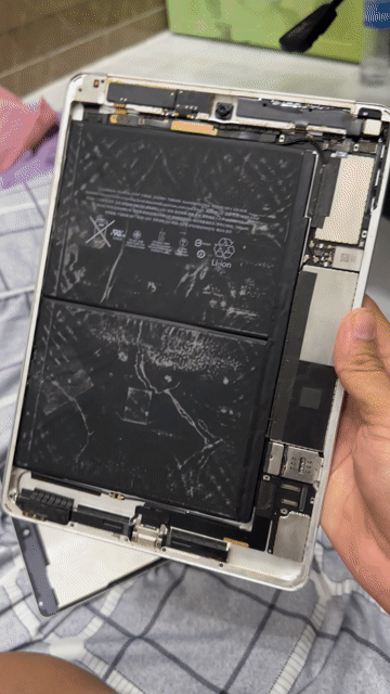 Cụm ipad Air 2 icloud ẩn xài bình thường. Mua bán Máy tính bảng tại Thành phố Thủ Dầu Một Bình Dương được đăng bởi LUZY 249 hình 1