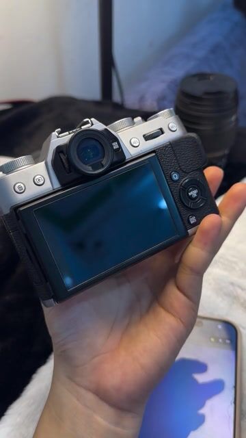 Máy ảnh Fujifilm XT20 Bạc. Mua bán Máy ảnh, Máy quay tại Quận 3 Tp Hồ Chí Minh được đăng bởi Lê Thị Nhung hình 1