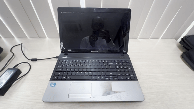 Gateway Laptop Không khởi động được. Mua bán Laptop tại Quận 3 Tp Hồ Chí Minh được đăng bởi Nguyễn Thanh Hoàng hình 1