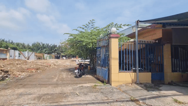 Cho thuê Văn phòng, Mặt bằng kinh doanh Huyện Nhà Bè Tp Hồ Chí Minh diện tích 2200 m² giá 250 triệu/tháng