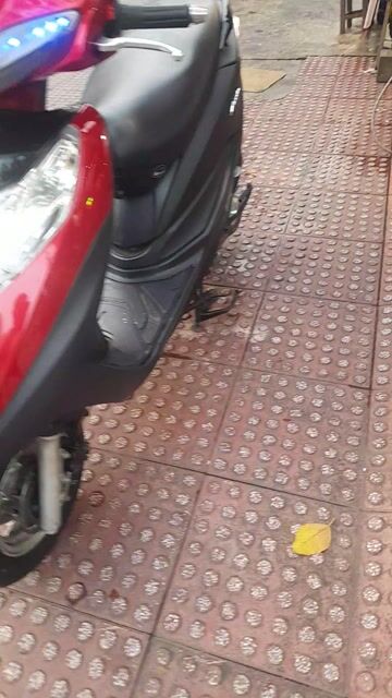 Attila Đĩa bay Đỏ Đen. Mua bán Xe máy tại Quận Bình Thạnh Tp Hồ Chí Minh được đăng bởi Phamthehao hình 1