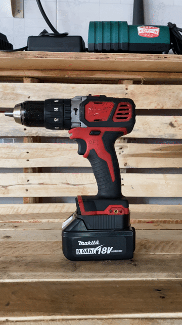 Máy khoan búa Milwaukee 2607-20. Mua bán Đồ chuyên dụng, Giống nuôi trồng tại Thành phố Mỹ Tho Tiền Giang được đăng bởi Phú  hình 1