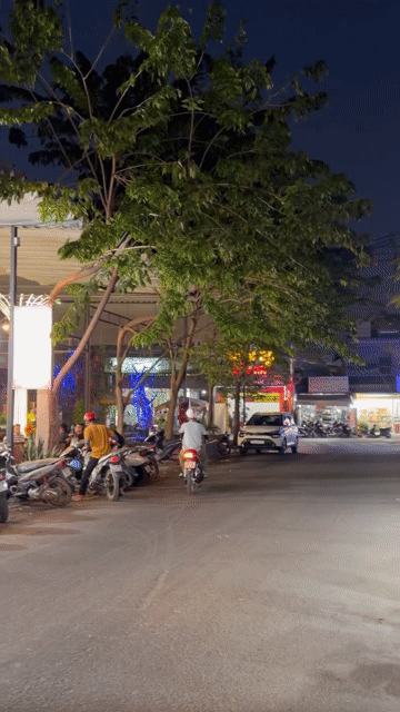 Cho thuê Văn phòng, Mặt bằng kinh doanh Thành phố Thủ Đức Tp Hồ Chí Minh diện tích 200 m² giá 6 triệu/tháng