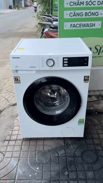 Máy giặt Toshiba Inverter 9.5kg Trắng. Mua bán Máy giặt tại Huyện Hóc Môn Tp Hồ Chí Minh được đăng bởi Linh Tran hình 1