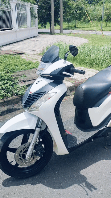Honda SH 125i 2020 Trắng. Mua bán Xe máy tại Huyện Trảng Bom Đồng Nai được đăng bởi Ninh Hoàng quý hình 1