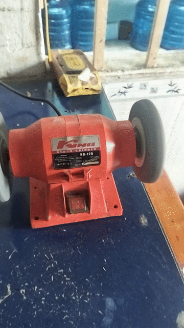Máy mài King KG-125 Đỏ. Mua bán Đồ chuyên dụng, Giống nuôi trồng tại Thành phố Thuận An Bình Dương được đăng bởi Hoàng muôn hình 1