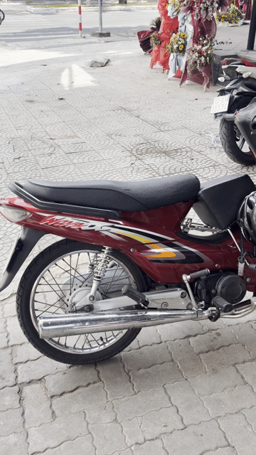 Honda Wave màu Đỏ 2002 máy rin - máy bốc chất. Mua bán Xe máy tại Quận Hải Châu Đà Nẵng được đăng bởi An Cafe Gốm hình 1