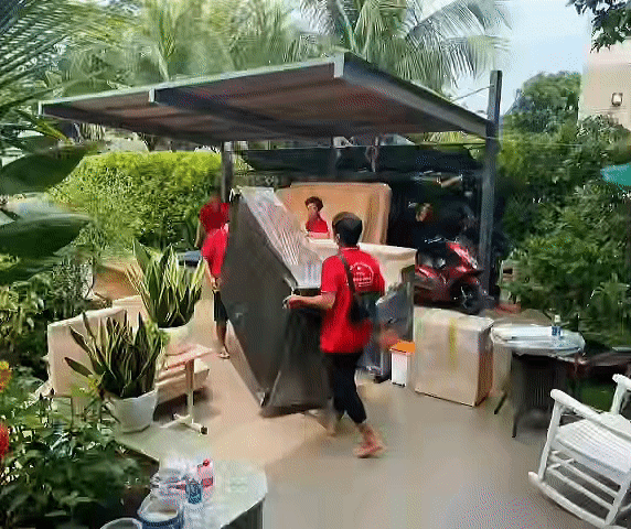 Dịch vụ chuyển nhà trọn gói Thanh Hưng Express 24H. Dịch vụ chuyển nhà tại Quận 1 Tp Hồ Chí Minh được đăng bởi Sang Lê hình 1