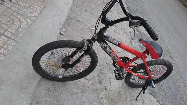 Thanh lý xe đạp trẻ em hàng nhập Nhật bánh 20 inch. Mua bán Xe đạp tại Quận Tân Phú Tp Hồ Chí Minh được đăng bởi Cao Duy Thắng hình 1