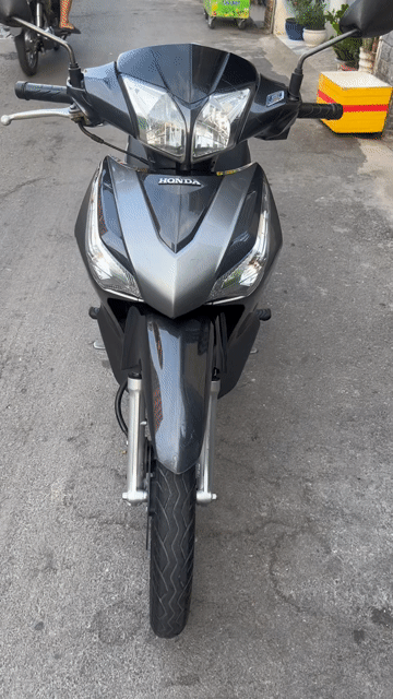 Honda Future mập 2015 Xám. Mua bán Xe máy tại Quận 6 Tp Hồ Chí Minh được đăng bởi DUNG hình 1