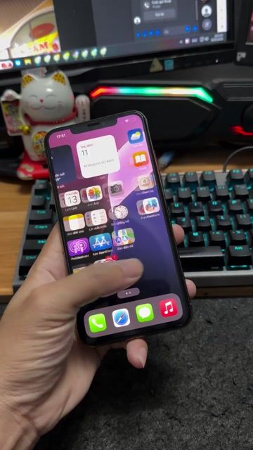 iPhone XS Max 64GB Vàng lock. Mua bán Điện thoại tại Quận Gò Vấp Tp Hồ Chí Minh được đăng bởi Quảng Phạm Mua Iphone Lock và QT  HCM hình 1