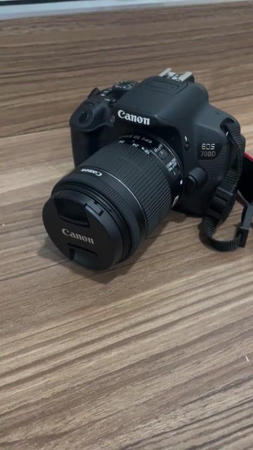 Máy ảnh Canon EOS 700D DSLR Đen. Mua bán Máy ảnh, Máy quay tại Quận Ngũ Hành Sơn Đà Nẵng được đăng bởi Trần Xuân Hải hình 1