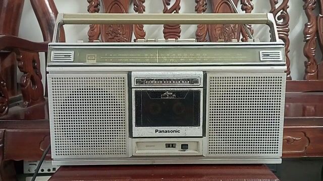 Radio Cassette Panasonic RC-5020 Xám. Mua bán Tivi, Âm thanh tại Quận Phú Nhuận Tp Hồ Chí Minh được đăng bởi chú bo 60 tuổi  hình 1