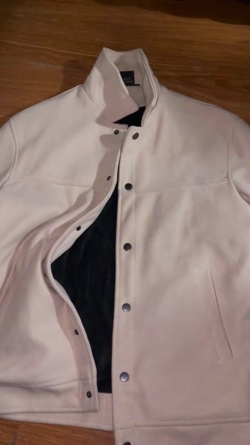 Áo khoác dạ nam size L Rất mới tinh tình. Mua bán Quần áo tại Quận Hồng Bàng Hải Phòng được đăng bởi Hongg Anhh hình 1