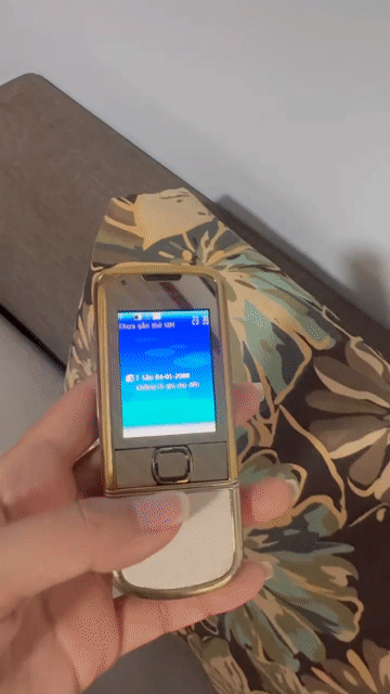 tìm chủ cho em Nokia 8800 màn Zin, main xịn.. Mua bán Điện thoại tại Thành phố Buôn Ma Thuột Đắk Lắk được đăng bởi Minh Châu hình 1