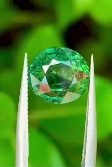 Đá quý PNJ Sapphire tự nhiên. Mua bán Đồ sưu tầm, đồ cổ tại Huyện Thuỷ Nguyên Hải Phòng được đăng bởi CHANEL ĐẤT CẢNG hình 1