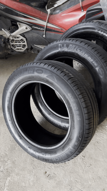 Lốp ô tô Michelin Energy XM2 205/60R16 92V còn mới. Mua bán Phụ tùng xe tại Quận Long Biên Hà Nội được đăng bởi Nguyễn vẻ hình 1