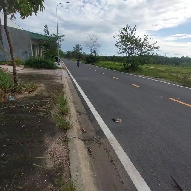 Xe điện gấp gọn châu âu màu đen. Mua bán Xe điện tại Thị xã Tân Uyên Bình Dương được đăng bởi Vương Giật hình 1