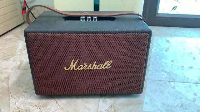 Loa di động Marshall Nâu, Đen. Mua bán Tivi, Âm thanh tại Huyện Hoài Đức Hà Nội được đăng bởi Đồ Cũ Minh Dương hình 1
