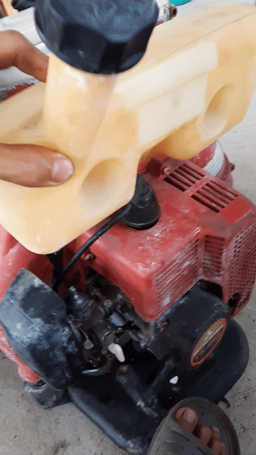 Máy thổi lá Mitsubishi TL40 Đỏ. Mua bán Đồ chuyên dụng, Giống nuôi trồng tại Huyện Xuyên Mộc Bà Rịa - Vũng Tàu được đăng bởi Tan nguyen hình 1