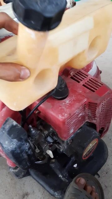 Máy thổi lá Mitsubishi TL40 Đỏ. Mua bán Đồ chuyên dụng, Giống nuôi trồng tại Huyện Xuyên Mộc Bà Rịa - Vũng Tàu được đăng bởi Tan nguyen hình 1
