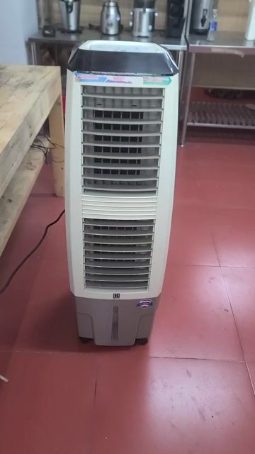 Quạt hơi nước Boss 101. Mua bán Quạt tại Quận 7 Tp Hồ Chí Minh được đăng bởi Quoc ai hình 1