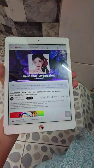 Apple iPad Air 2 wifi + 4G 64GB quốc tế pin 100%. Mua bán Máy tính bảng tại Huyện Cần Đước Long An được đăng bởi Hoàng Hải hình 1