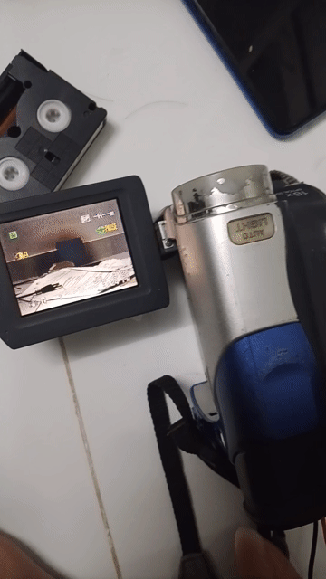 Máy quay JVC Bạc, Xanh 16x. Mua bán Máy ảnh, Máy quay tại Quận Hải Châu Đà Nẵng được đăng bởi Vinh tiến Đoàn hình 1