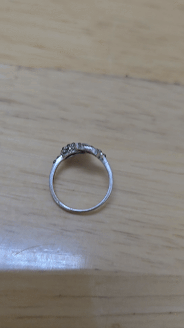 Nhẫn Bạc Nữ Thanh Lịch. Mua bán Phụ kiện thời trang khác tại Quận 10 Tp Hồ Chí Minh được đăng bởi Anh Tài hình 1