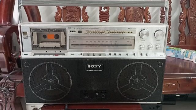 Đài cassette Sony CFS-F5 Bạc. Mua bán Tivi, Âm thanh tại Quận Phú Nhuận Tp Hồ Chí Minh được đăng bởi chú bo 60 tuổi  hình 1